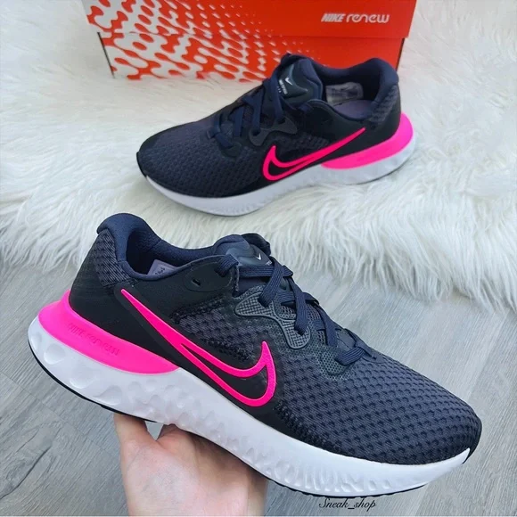 NWT Nike Renew Run 2 Women’s Shoes - Picture 1 of 9